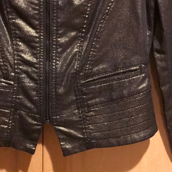 WHBM Cropped Jacket - Picture 3 of 7